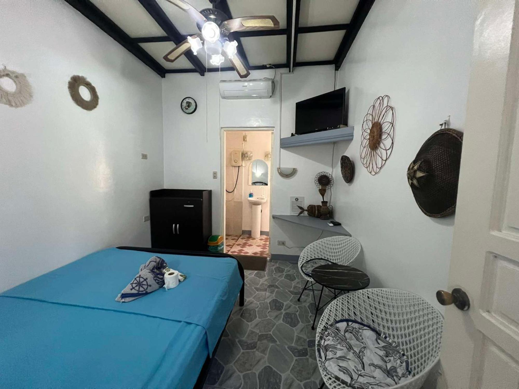 Ice Bear Bar & Tourist Inn Dauis Cameră foto